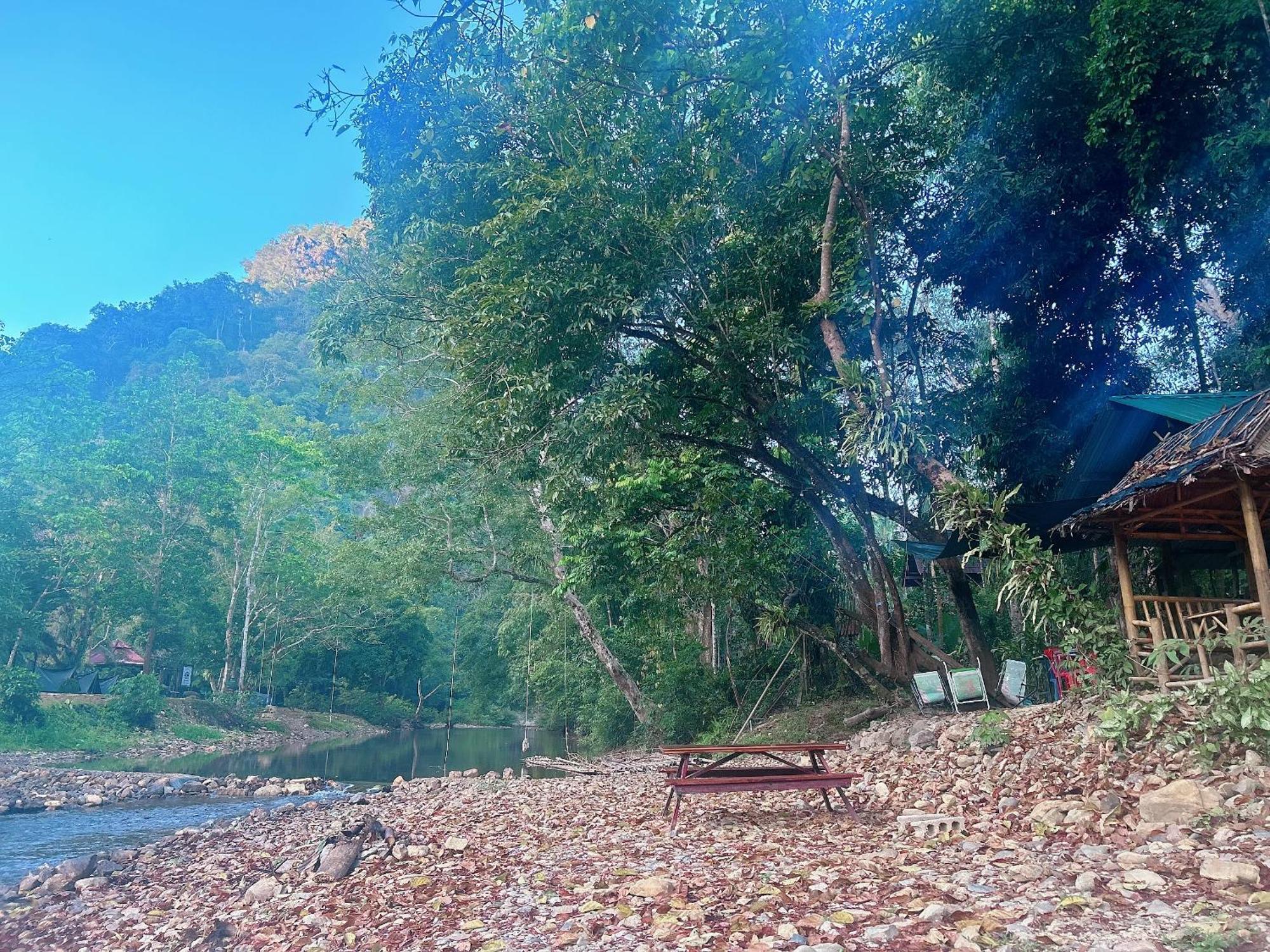 Khaosok August Freedom Camp Otel Khao Sok National Park Dış mekan fotoğraf