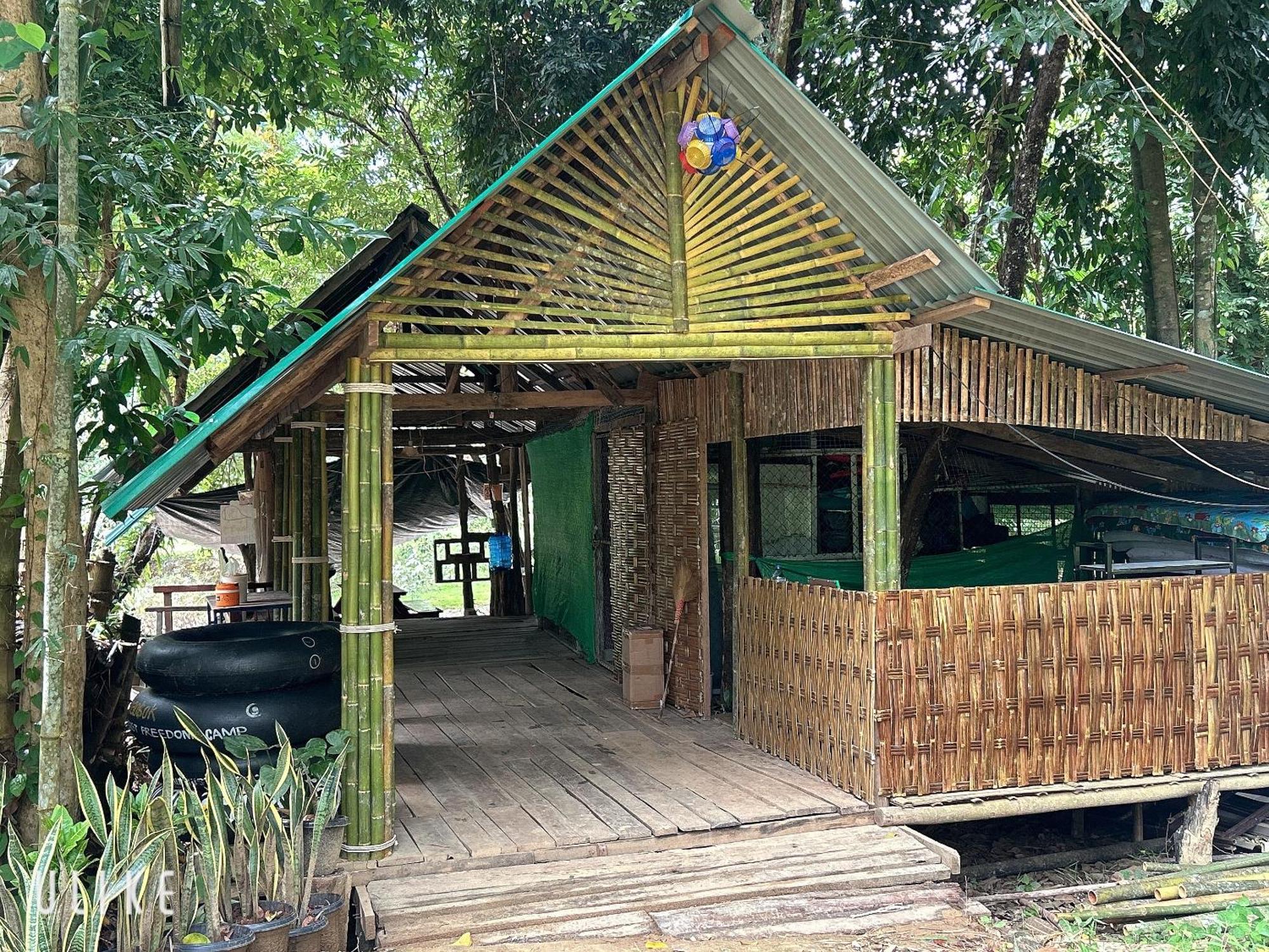 Khaosok August Freedom Camp Otel Khao Sok National Park Dış mekan fotoğraf